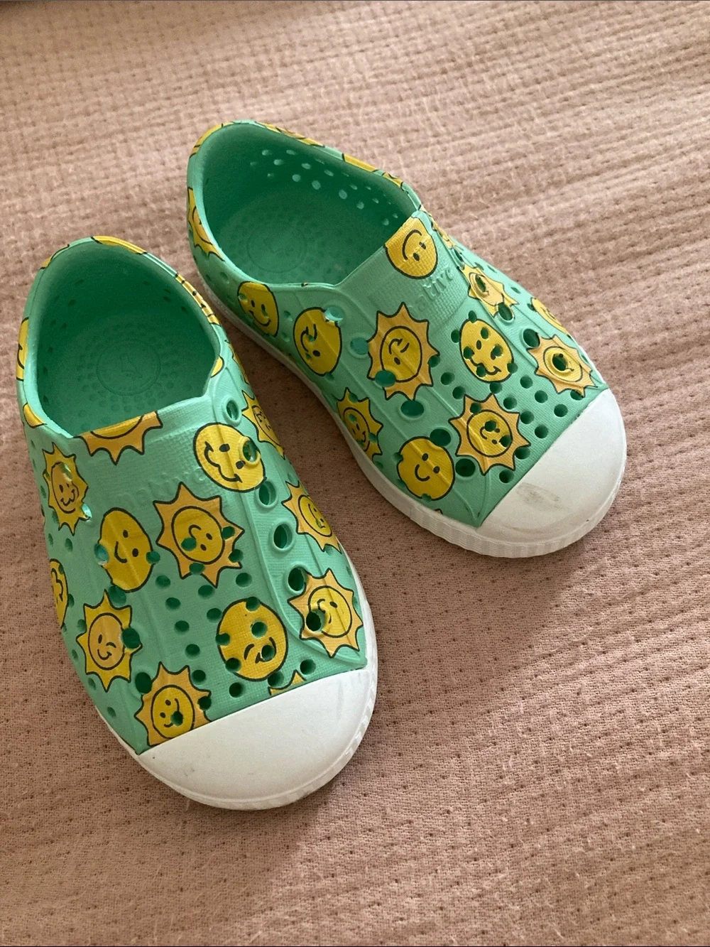 N/A candy green